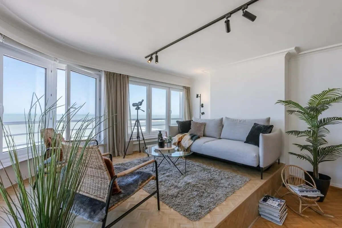 Huswell - Frontal Seaview Apartment In Ostend location